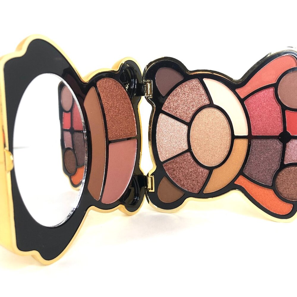 I Heart Revolution Toy Factory Teddy Bear Eyeshadow Palette in Honey NEW